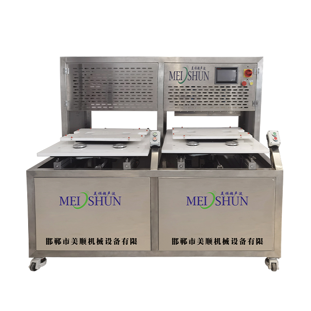 Customized ultrasonic cutting machine for syrup candy