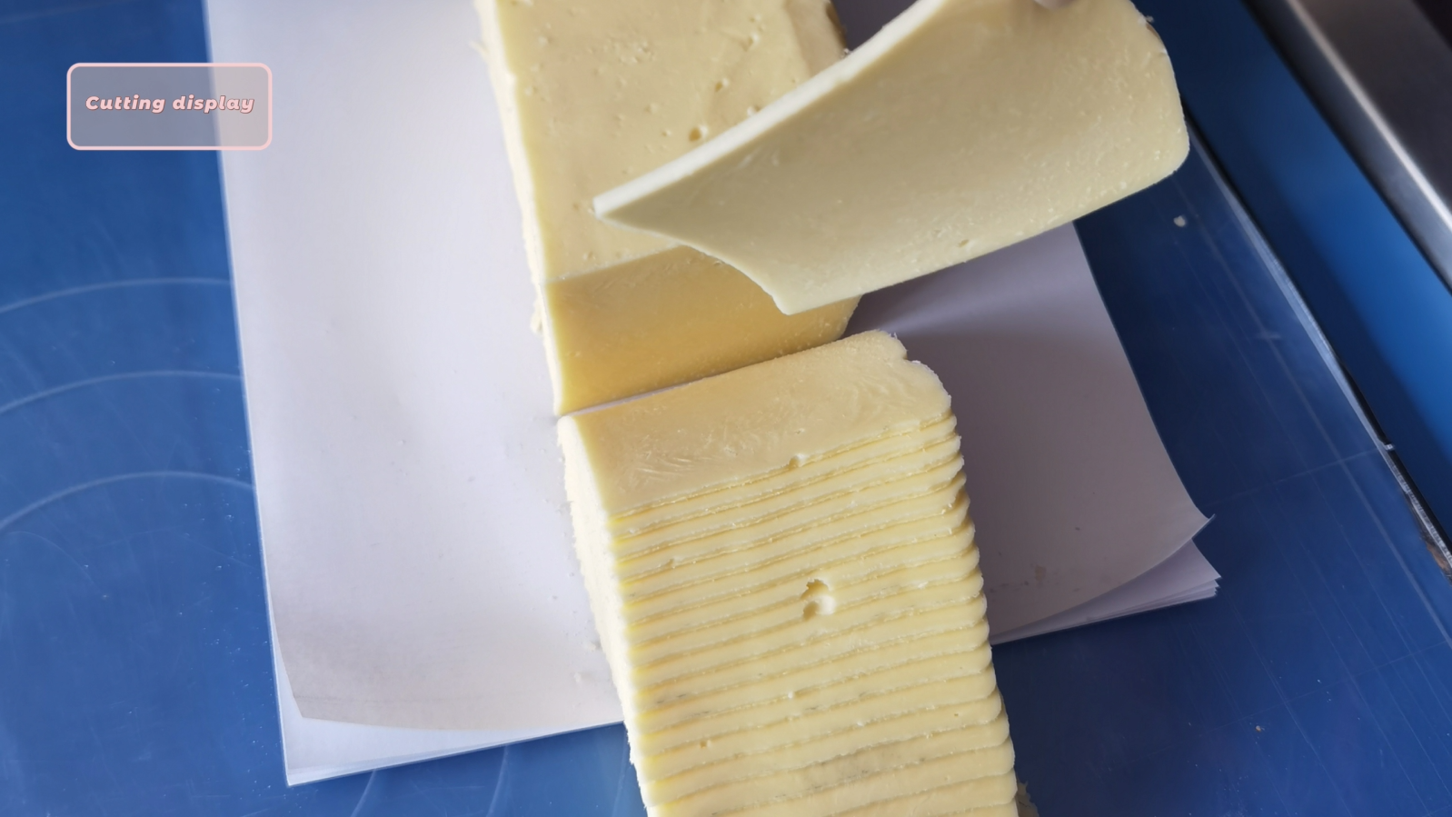 LSX600P Automatic Cheese Slicing Machine Ultrasonic Pastry Cutting Machine Conveyor Butter Slice