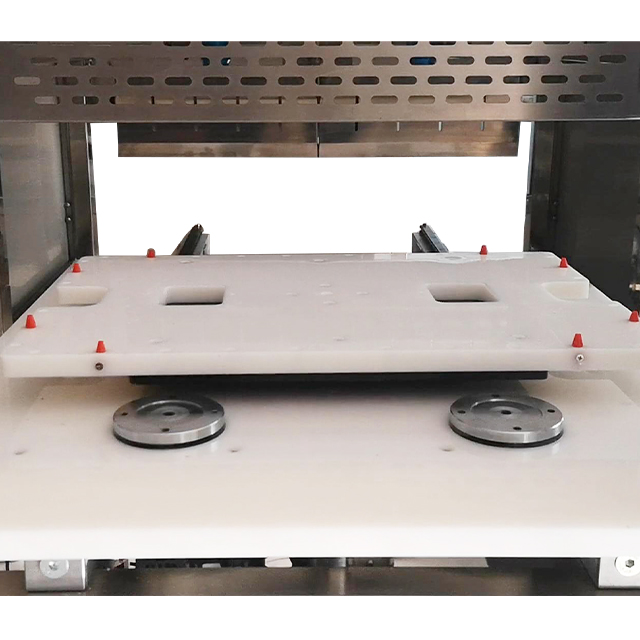 Ultrasonic food cutting machine